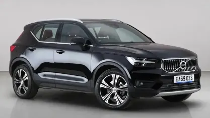 Used Volvo XC40 Inscription 190 HP (139 kW) 2020 Black SUV