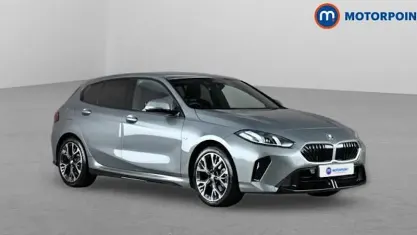 Begagnad BMW 120 M Sport 156 HK (114 kW) 2025 Grå Halvkombi