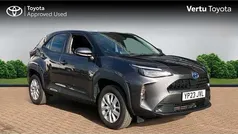 Grey Used 2023 Toyota Yaris Hybrid SUV | £19,966 (Good price)