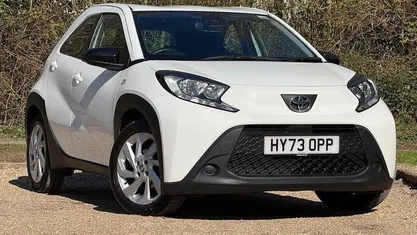 Begagnad Toyota Aygo X PURE 72 HK (52 kW) 2025 SUV