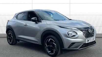 Used Nissan Juke N-Connecta 143 HP (105 kW) 2023 Silver SUV