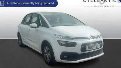 Used Citroën C4 SpaceTourer PureTech 131 HP (96 kW) 2019 MPV