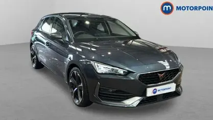 Usado Cupra Leon 150 HP (110 kW) 2024 Cinzento Citadino