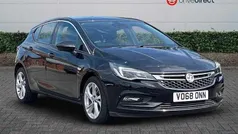 Black Used 2018 Vauxhall Astra SRi Hatchback | £7,849 (Fair price)
