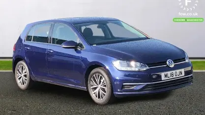 Used VW Golf VII SE 125 HP (91 kW) 2018 Blue Hatchback
