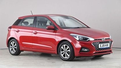 Usado Hyundai i20 SE 84 HP (61 kW) 2019 Vermelho Citadino