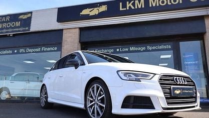 Begagnad Audi A3 Sportback Black Edition 150 HK (110 kW) 2018 Halvkombi