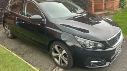 Used Peugeot 308 Allure 110 HP (80 kW) 2020 Hatchback