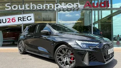 Używany Audi RS3 400 KM (294 kW) 2026 Sedan/Limuzyna