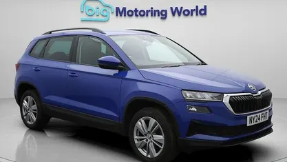 Begagnad Skoda Karoq SE Drive 150 HK (110 kW) 2024 Blå SUV