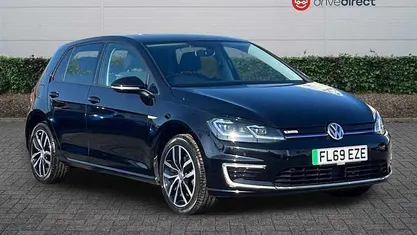 Used VW e-Golf 100 kW (136 HP) 2019 Black Hatchback