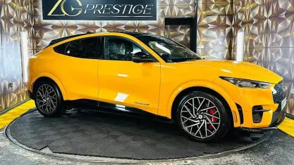 Begagnad Ford Mustang 487 HK (358 kW) 2021 Kombi