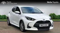 White Used 2023 Toyota Yaris Hybrid Hatchback | £17,173 (Fair price)