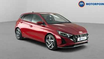 Used Hyundai i20 Ultimate 101 HP (74 kW) 2025 Red Hatchback