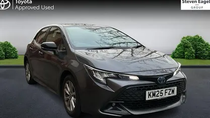 Used Toyota Corolla 140 HP (102 kW) 2026 Hatchback
