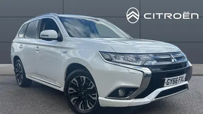 Used Mitsubishi Outlander P-HEV 203 HP (149 kW) 2018 Estate