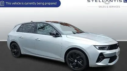 Used Vauxhall Astra 131 HP (96 kW) 2025 Hatchback