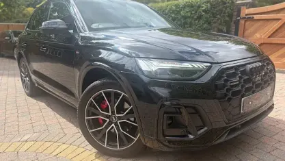 Used Audi Q5 Comfort 265 HP (194 kW) 2023 Black SUV