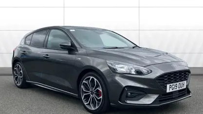 Used Ford Focus ST-Line X 125 HP (91 kW) 2019 Grey Hatchback