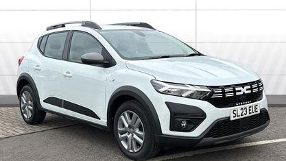 Begagnad Dacia Sandero Expression 91 HK (66 kW) 2025 Halvkombi