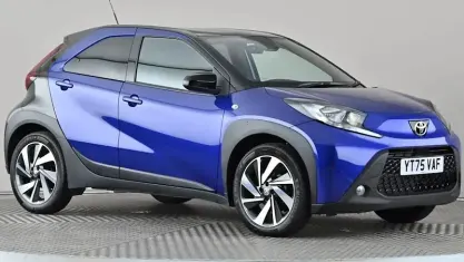 Used Toyota Aygo X 72 HP (52 kW) 2025 Blue SUV