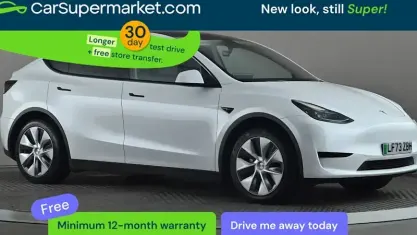 Usado Tesla Model Y RWD 219 kW (299 HP) 2023 Branco SUV