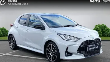 Second-hand Toyota Yaris Hybrid Sport 131 CP (96 kW) 2026 Hatchback