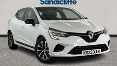 Used 2022 Renault Clio V Evolution Hatchback | £14,762 (Fair price)