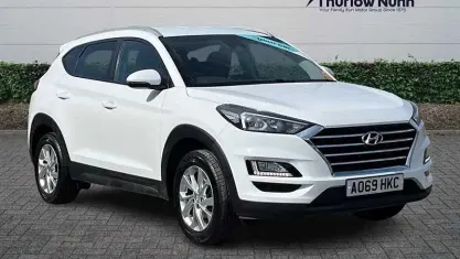 Used Hyundai Tucson SE 132 HP (97 kW) 2019 White SUV