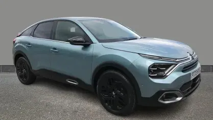 Used Citroën C4 PureTech 131 HP (96 kW) 2023 Blue SUV