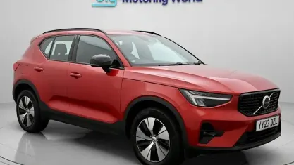Used Volvo XC40 Plus 211 HP (155 kW) 2023 Red SUV