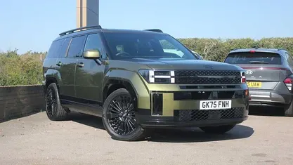 Used Hyundai Santa Fe 215 HP (158 kW) 2025 SUV