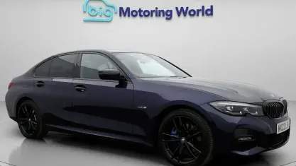 Begagnad BMW 330e M Sport 292 HK (214 kW) 2022 Blå Sedan