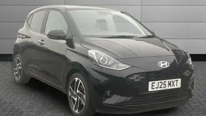 Used Hyundai i10 Premium 63 HP (46 kW) 2026 Hatchback