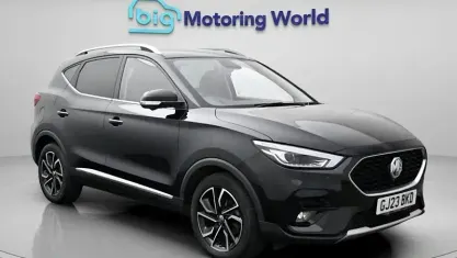 Usado MG ZS Exclusive 106 HP (77 kW) 2023 Preto SUV