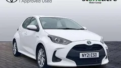 White Used 2021 Toyota Yaris Hybrid Hatchback | £11,500 (Good price)