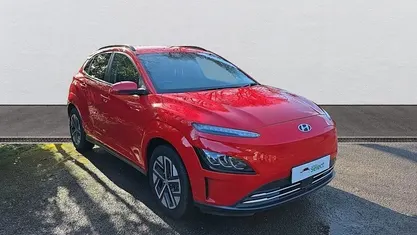 Used Hyundai Kona Premium 150 kW (204 HP) 2022 Red SUV