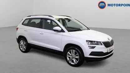 Used Skoda Karoq SE Technology 150 HP (110 kW) 2020 White SUV