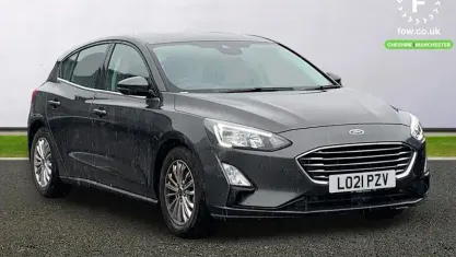 Used Ford Focus Titanium 125 HP (91 kW) 2021 Grey Hatchback