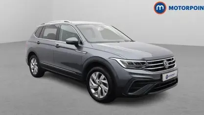 Used VW Tiguan Allspace Life 150 HP (110 kW) 2023 Grey SUV
