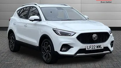 Used MG ZS Exclusive 111 HP (81 kW) 2024 Hatchback