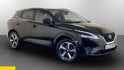 Black Used 2022 Nissan Qashqai N-Connecta SUV | £12,595 (Good price)