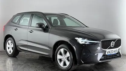 Grey Used 2021 Volvo XC60 Momentum SUV | £28,100 (Fair price)