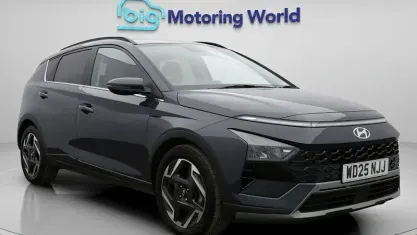 Usado Hyundai Bayon Ultimate 101 HP (74 kW) 2025 Cinzento SUV
