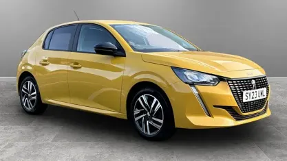 Second-hand Peugeot 208 Active+ 102 CP (75 kW) 2023 Hatchback