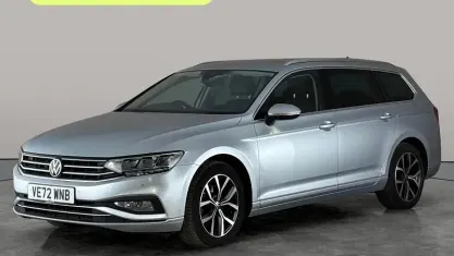 Used VW Passat SEL 150 HP (110 kW) 2023 Silver Estate