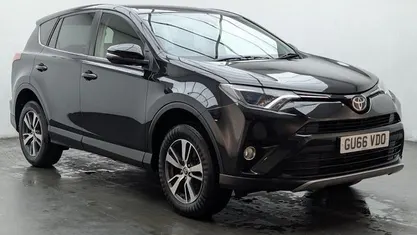 Used 2017 Toyota RAV4 Business Edition Estate | £11,250 (Good price)