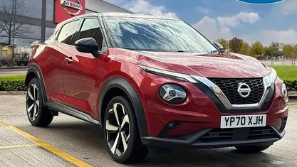Red Used 2020 Nissan Juke Tekna SUV | £13,290 (Fair price)