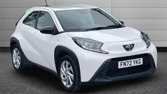 Pure white Used 2022 Toyota Aygo PURE Hatchback | £11,695 (Fair price)