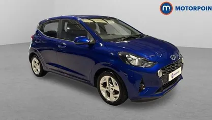 Used Hyundai i10 SE 67 HP (49 kW) 2023 Hatchback